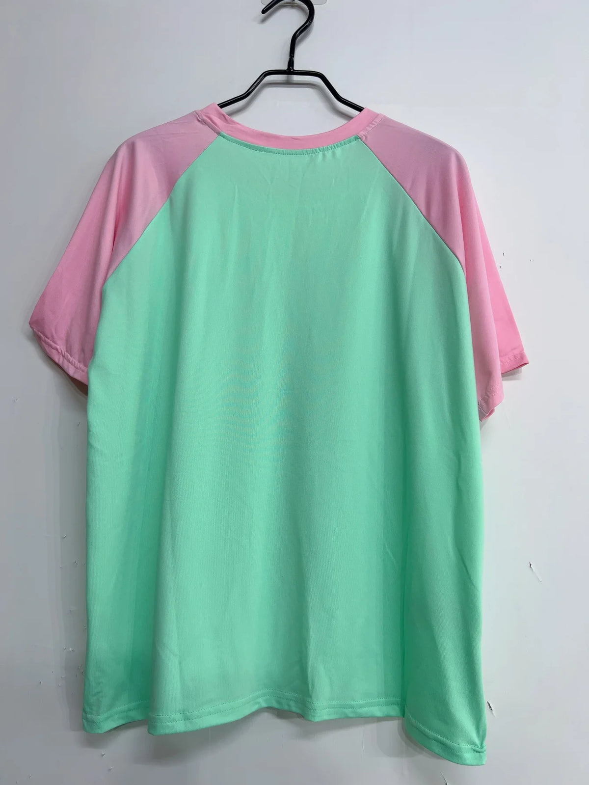 Kawaii Mint Green and Pink Raglan Cartoon Graphic T-Shirt