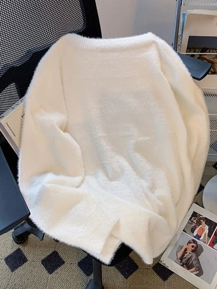 Kawaii White Cat Graphic Knitted Pullover Sweater