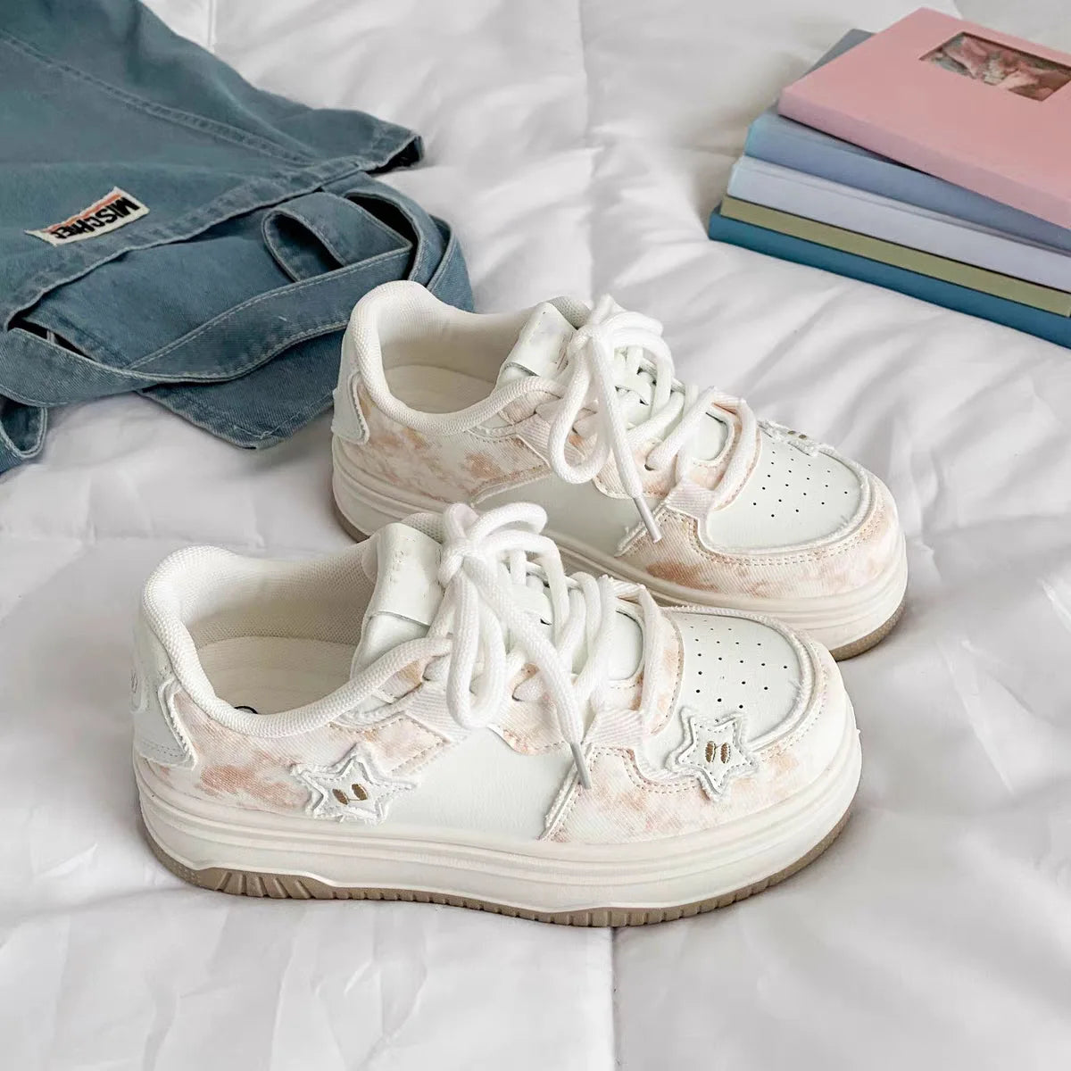 Kawaii Women's Pink Platform Lace-Up Sneakers