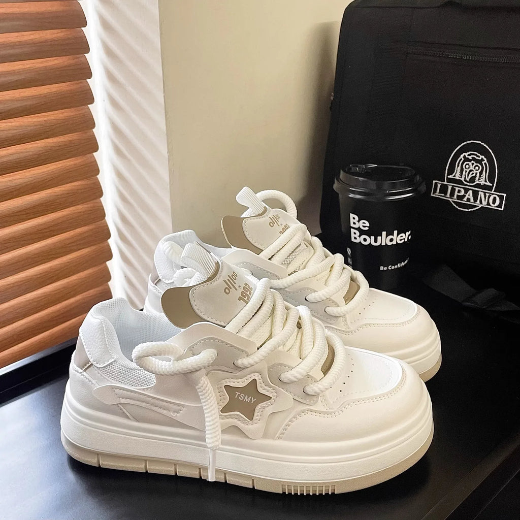 Kawaii Women's Star Detail Platform Sneakers - Lace-Up